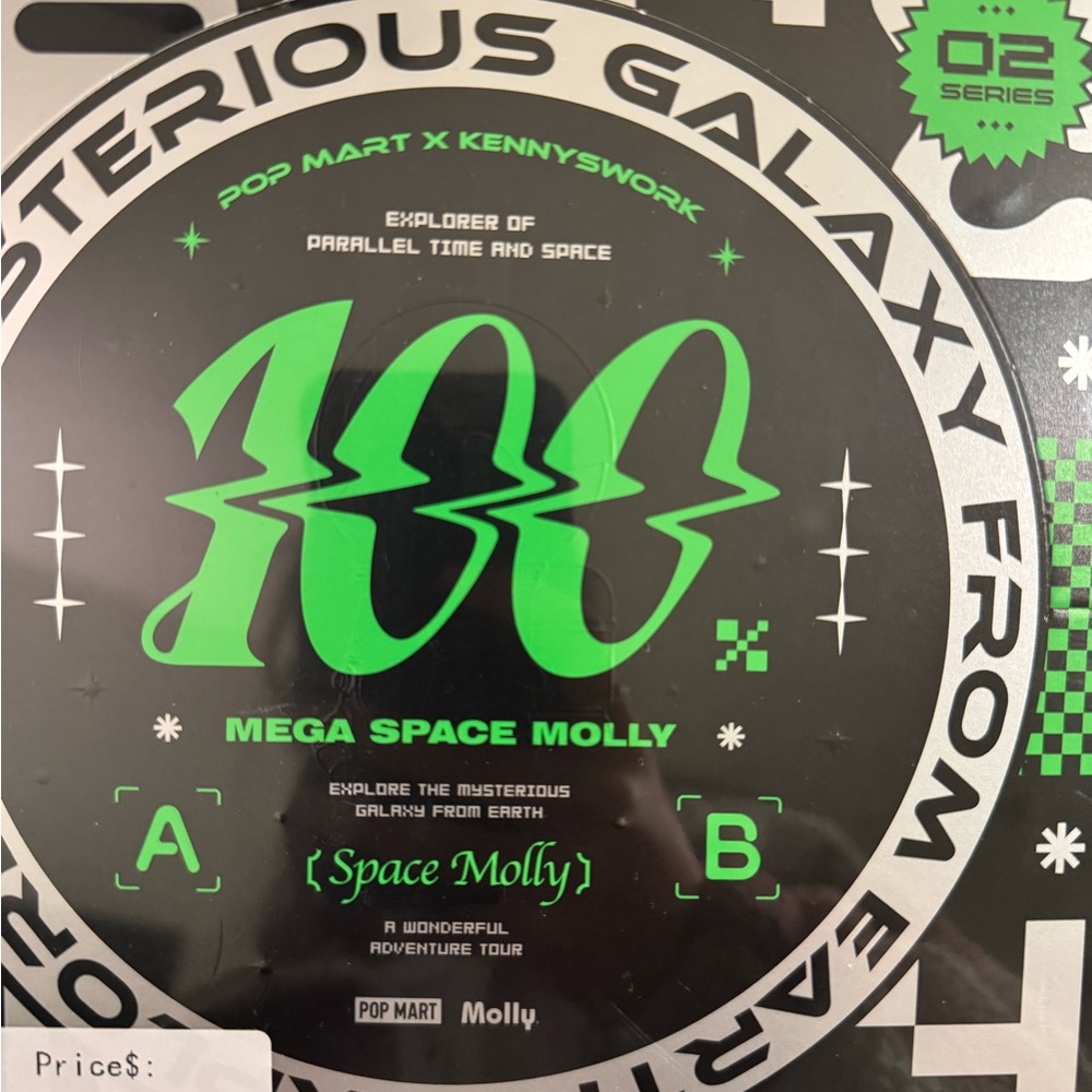 Mega Space Molly Mini figures